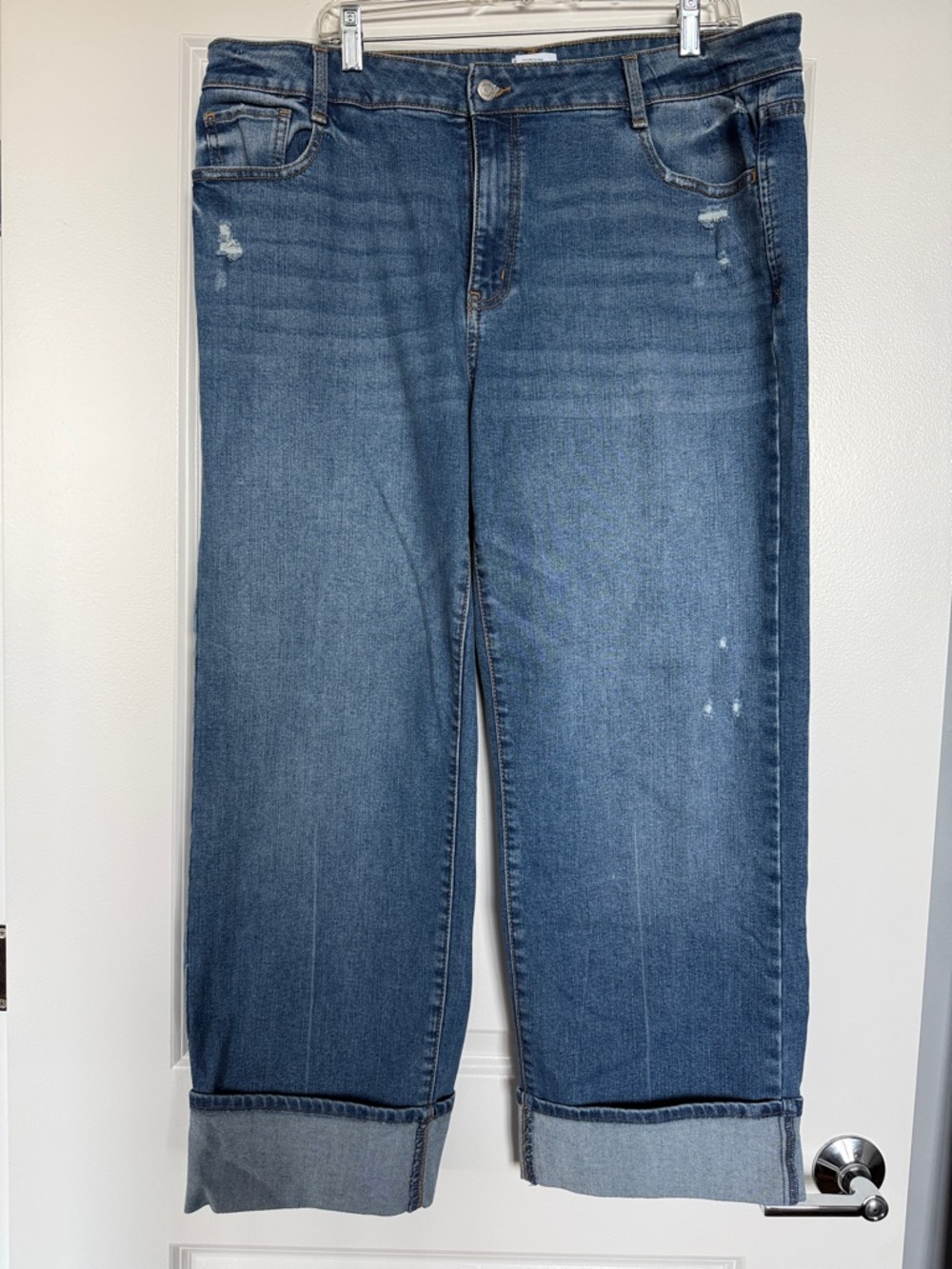Time and Tru wide leg jeans